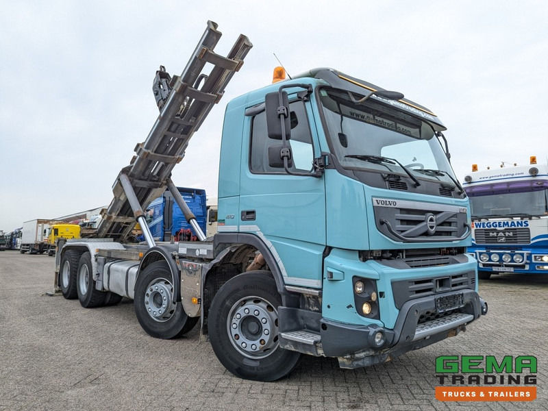 Volvo FMX410 8x4 /4 Daycab Euro5 - Haakarm 25T - CementSilo - RadioGrafisch - Hydr. Steunpoten - NaafReductie - Kamion vetëngarkues: foto 2 Volvo FMX410 8x4 /4 Daycab Euro5 - Haakarm 25T - CementSilo - RadioGrafisch - Hydr. Steunpoten - NaafReductie - Kamion vetëngarkues: foto 2