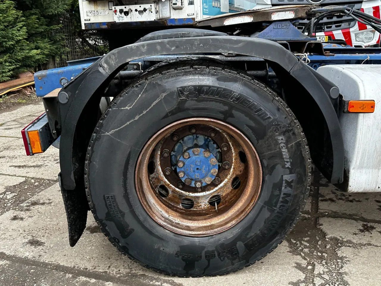 DAF XF 95.380 4X2 Tractor-unit Spring/Air ZF Manual DAF XF 95.380 4X2 Tractor-unit Spring/Air ZF Manual - Gjysmë-kamion: foto 5 DAF XF 95.380 4X2 Tractor-unit Spring/Air ZF Manual DAF XF 95.380 4X2 Tractor-unit Spring/Air ZF Manual - Gjysmë-kamion: foto 5