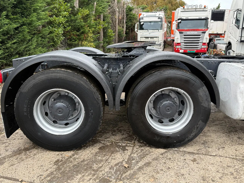 MAN TGX 33.480 6X4 Tractor-unit Spring/Spring Retarder Euro5 - Gjysmë-kamion: foto 5 MAN TGX 33.480 6X4 Tractor-unit Spring/Spring Retarder Euro5 - Gjysmë-kamion: foto 5