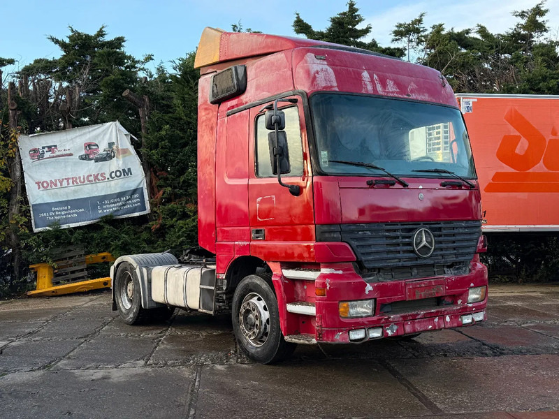 Mercedes-Benz Actros 1843 V6 4X2 Tractor-unit Spring/Air PTO EPS HUP REDUCTION - Gjysmë-kamion: foto 1 Mercedes-Benz Actros 1843 V6 4X2 Tractor-unit Spring/Air PTO EPS HUP REDUCTION - Gjysmë-kamion: foto 1