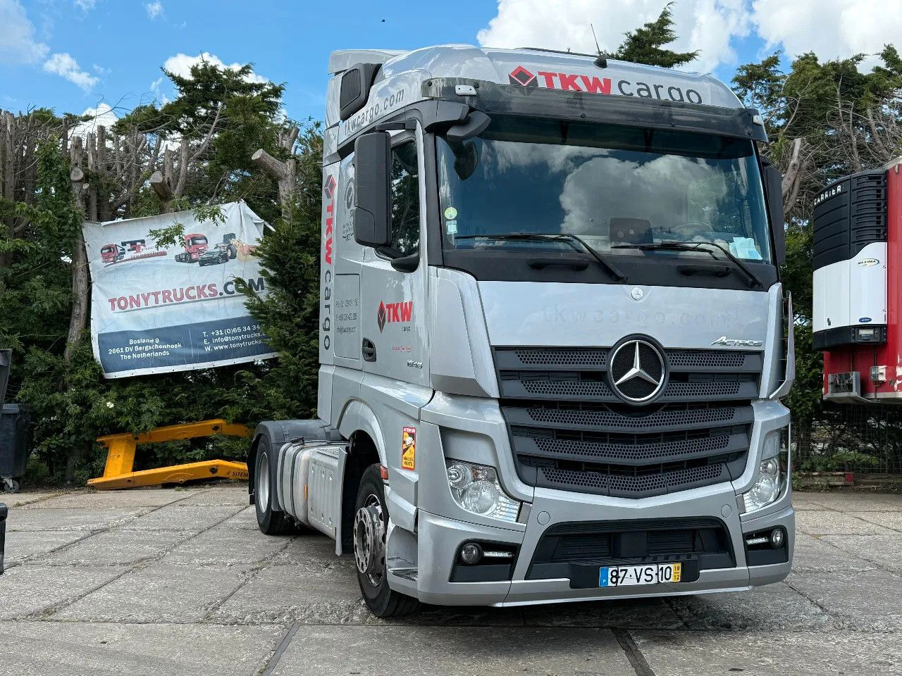 Mercedes-Benz Actros 1845 4X2 Tractor-unit Spring/Air PROD2019 - Gjysmë-kamion: foto 1 Mercedes-Benz Actros 1845 4X2 Tractor-unit Spring/Air PROD2019 - Gjysmë-kamion: foto 1