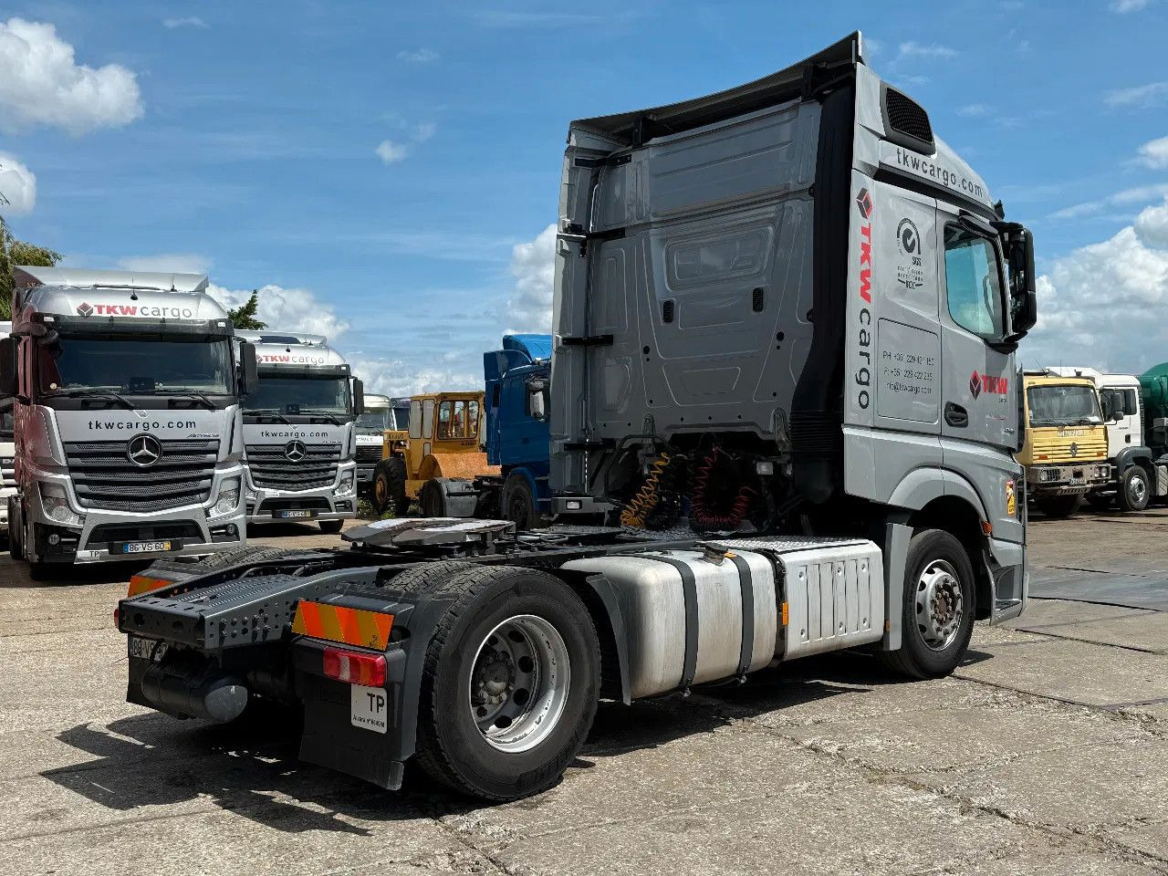 Mercedes-Benz Actros 1845 4X2 Tractor-unit Spring/Air PROD2019 - Gjysmë-kamion: foto 4 Mercedes-Benz Actros 1845 4X2 Tractor-unit Spring/Air PROD2019 - Gjysmë-kamion: foto 4