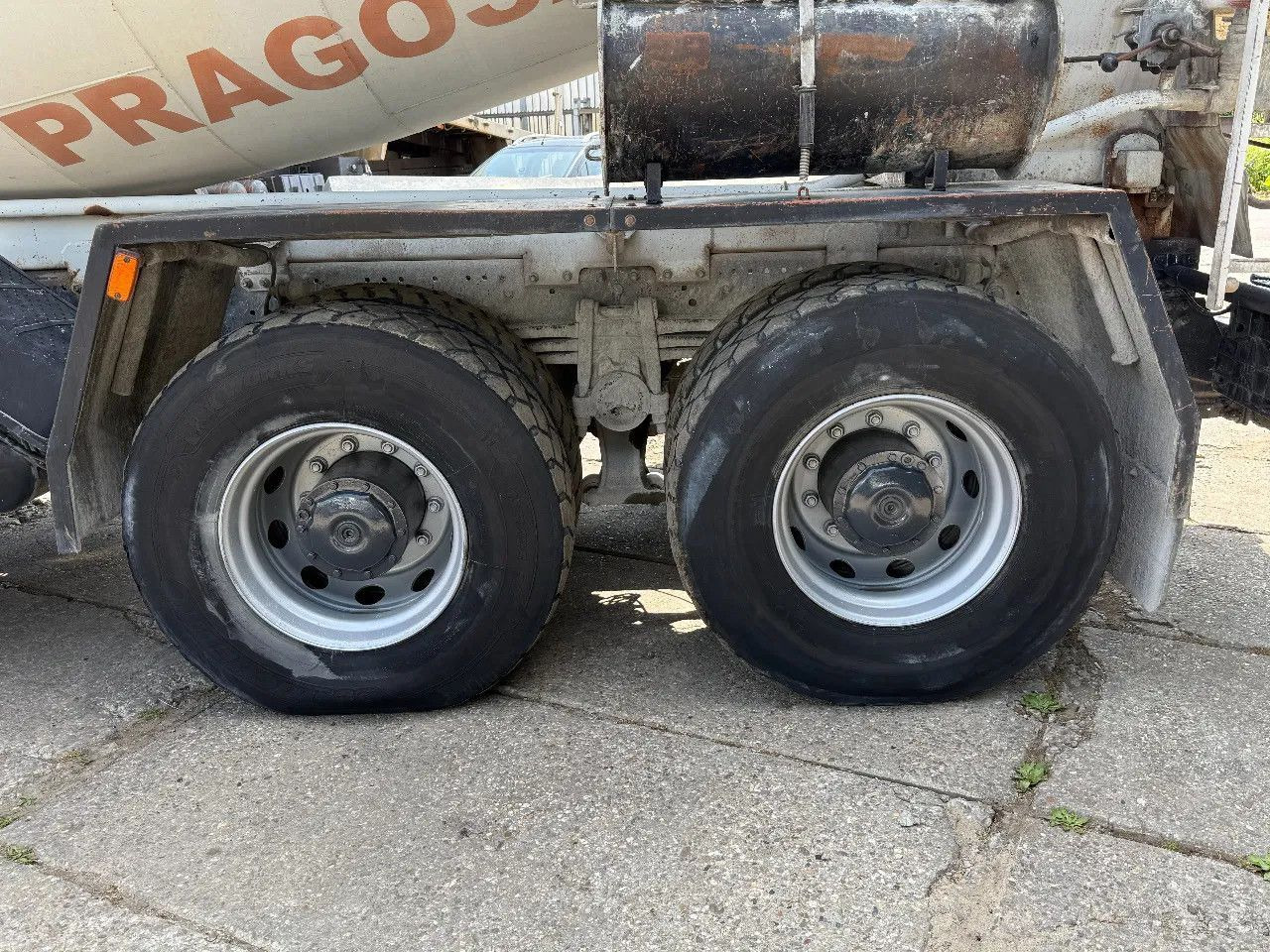 Mercedes-Benz Actros 3236 MP2 V6 8X4 9M3 Beton Mixer Spring/Sp - Autobetoniere: foto 5 Mercedes-Benz Actros 3236 MP2 V6 8X4 9M3 Beton Mixer Spring/Sp - Autobetoniere: foto 5