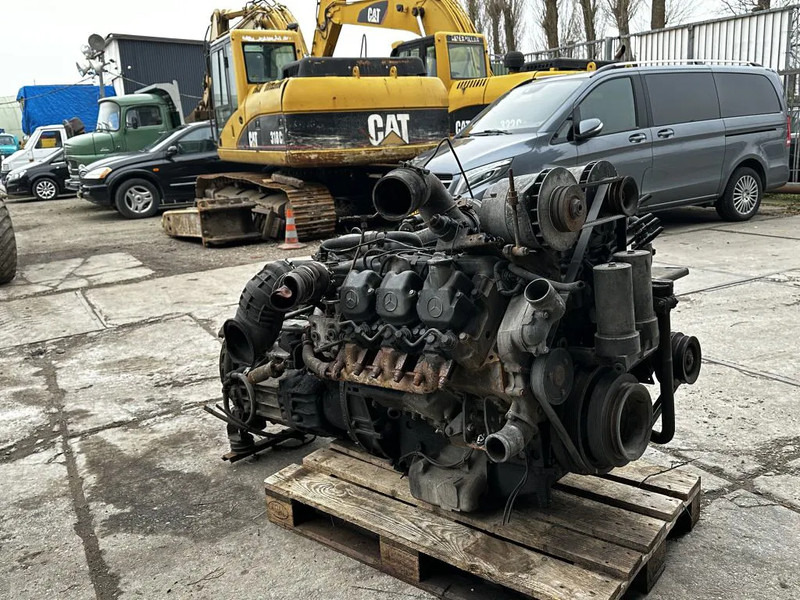 Mercedes-Benz OM 421 V6 Engine with Turbo 340HP + Gearbox - Motori: foto 3 Mercedes-Benz OM 421 V6 Engine with Turbo 340HP + Gearbox - Motori: foto 3