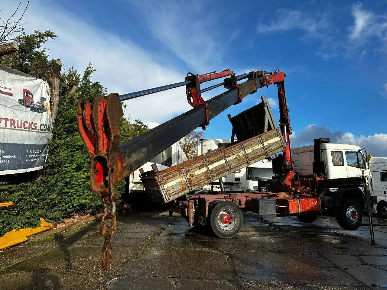 Kamion vetëshkarkues, Kamion me vinç Mercedes-Benz SK 1935 V8 4X2 Tipper Spring/Spring AMCO V825 9T Mercedes-Benz SK 1935 V8 4X2 Tipper Spring/Spring AMCO V825 9T: foto 20