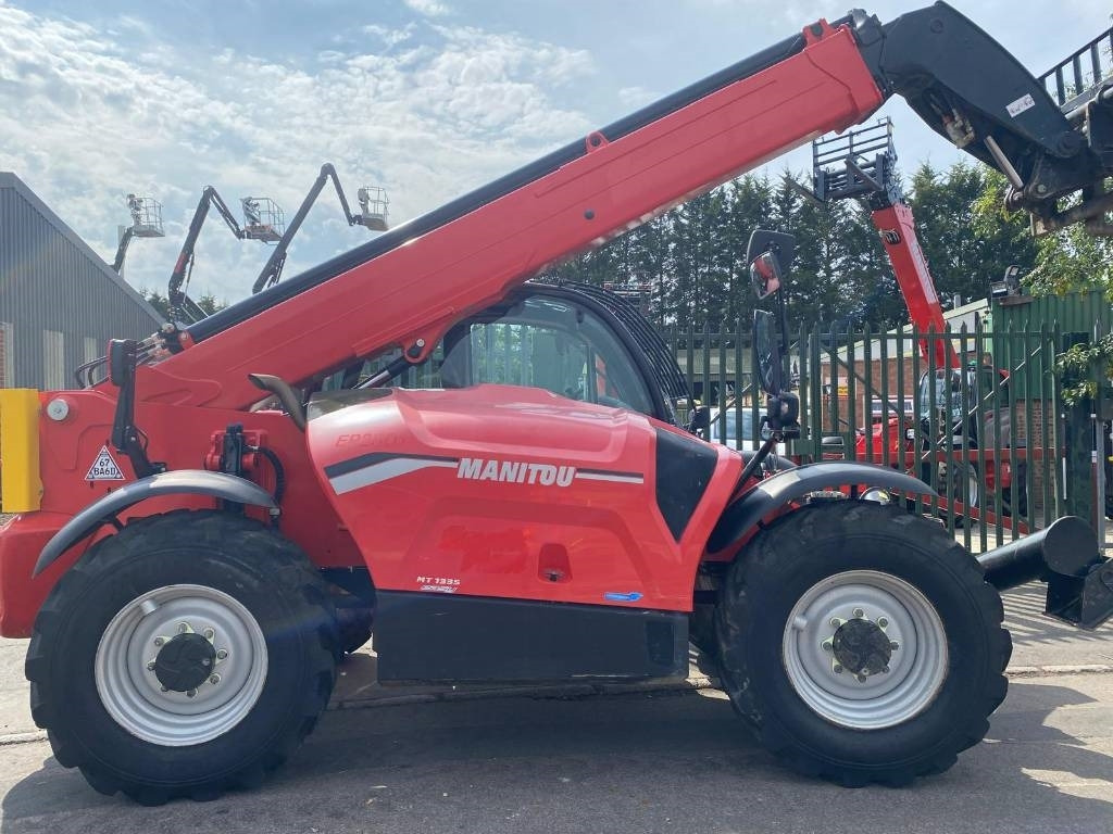 Manitou MT 1335 - Ekskavator teleskopik: foto 5 Manitou MT 1335 - Ekskavator teleskopik: foto 5