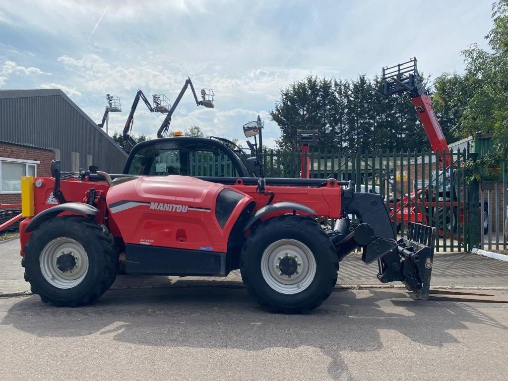 Manitou MT 1335 - Ekskavator teleskopik: foto 3 Manitou MT 1335 - Ekskavator teleskopik: foto 3