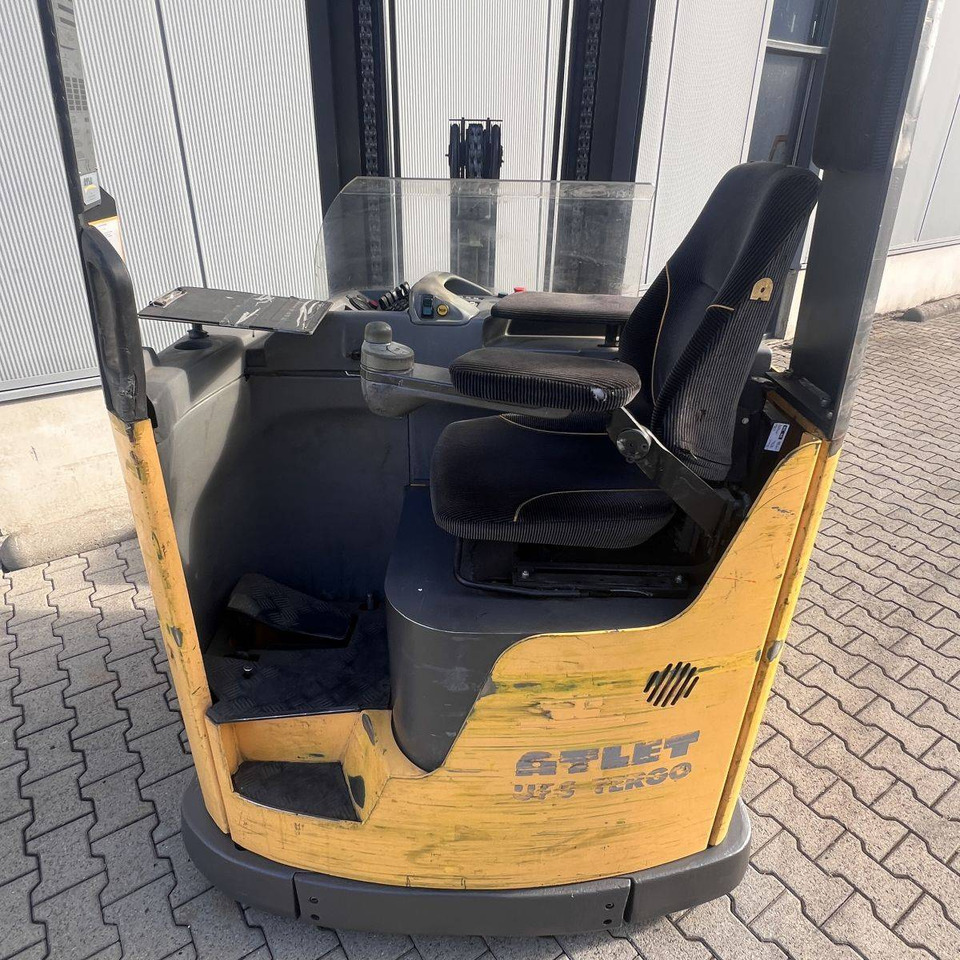 Atlet 200DTFVRE735UFS - Pirun ritërheqës me 4 rrugë: foto 4 Atlet 200DTFVRE735UFS - Pirun ritërheqës me 4 rrugë: foto 4