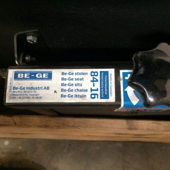 BE-GE Seat for Atlet X 160 STFVHJN 40 - Ndenjësja për Pajisje për trajtimin e materialeve: foto 2 BE-GE Seat for Atlet X 160 STFVHJN 40 - Ndenjësja për Pajisje për trajtimin e materialeve: foto 2