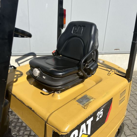 Caterpillar EP25K-PAC - Pirun elektrik: foto 5 Caterpillar EP25K-PAC - Pirun elektrik: foto 5