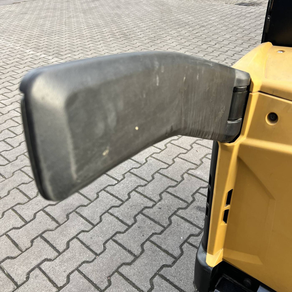 Pirun paletash Caterpillar NPV20N2: foto 13 Pirun paletash Caterpillar NPV20N2: foto 13