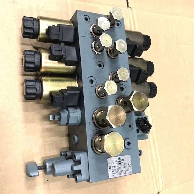 Hydraulic block for Caterpillar - Valvula hidraulike për Pajisje për trajtimin e materialeve: foto 3 Hydraulic block for Caterpillar - Valvula hidraulike për Pajisje për trajtimin e materialeve: foto 3