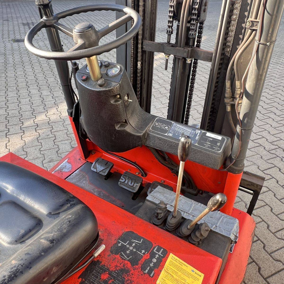 Linde E14 (324) - Pirun elektrik: foto 5 Linde E14 (324) - Pirun elektrik: foto 5