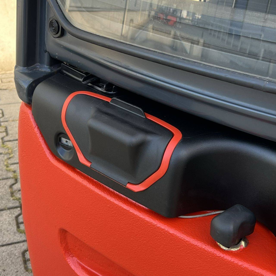 Linde E16 (386-02) EVO - Pirun elektrik: foto 3 Linde E16 (386-02) EVO - Pirun elektrik: foto 3