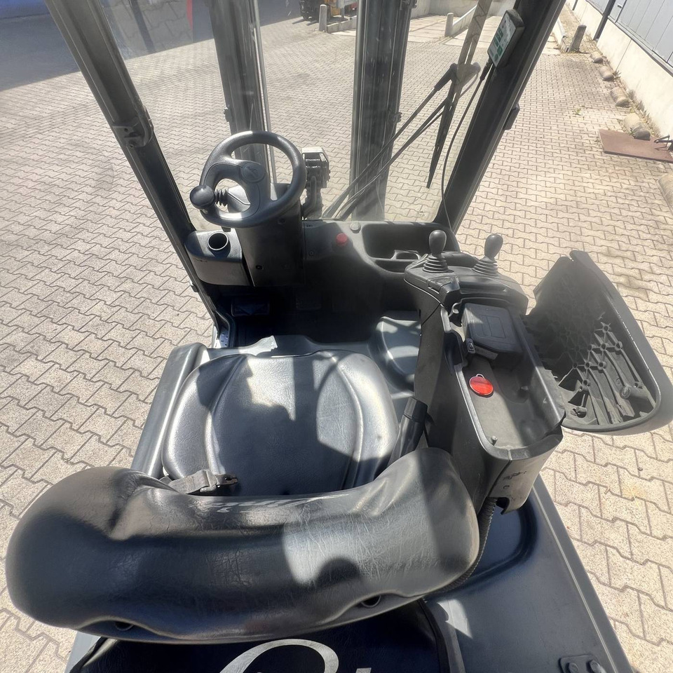 Linde E16PH (386-02) EVO - Pirun elektrik: foto 4 Linde E16PH (386-02) EVO - Pirun elektrik: foto 4