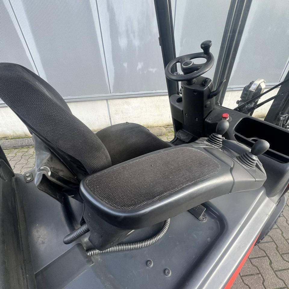 Linde E20PH-02 (386) EVO - Pirun elektrik: foto 5 Linde E20PH-02 (386) EVO - Pirun elektrik: foto 5