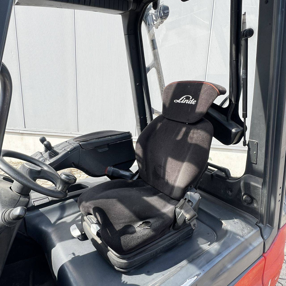 Linde E25-01 (387) - Pirun elektrik: foto 4 Linde E25-01 (387) - Pirun elektrik: foto 4
