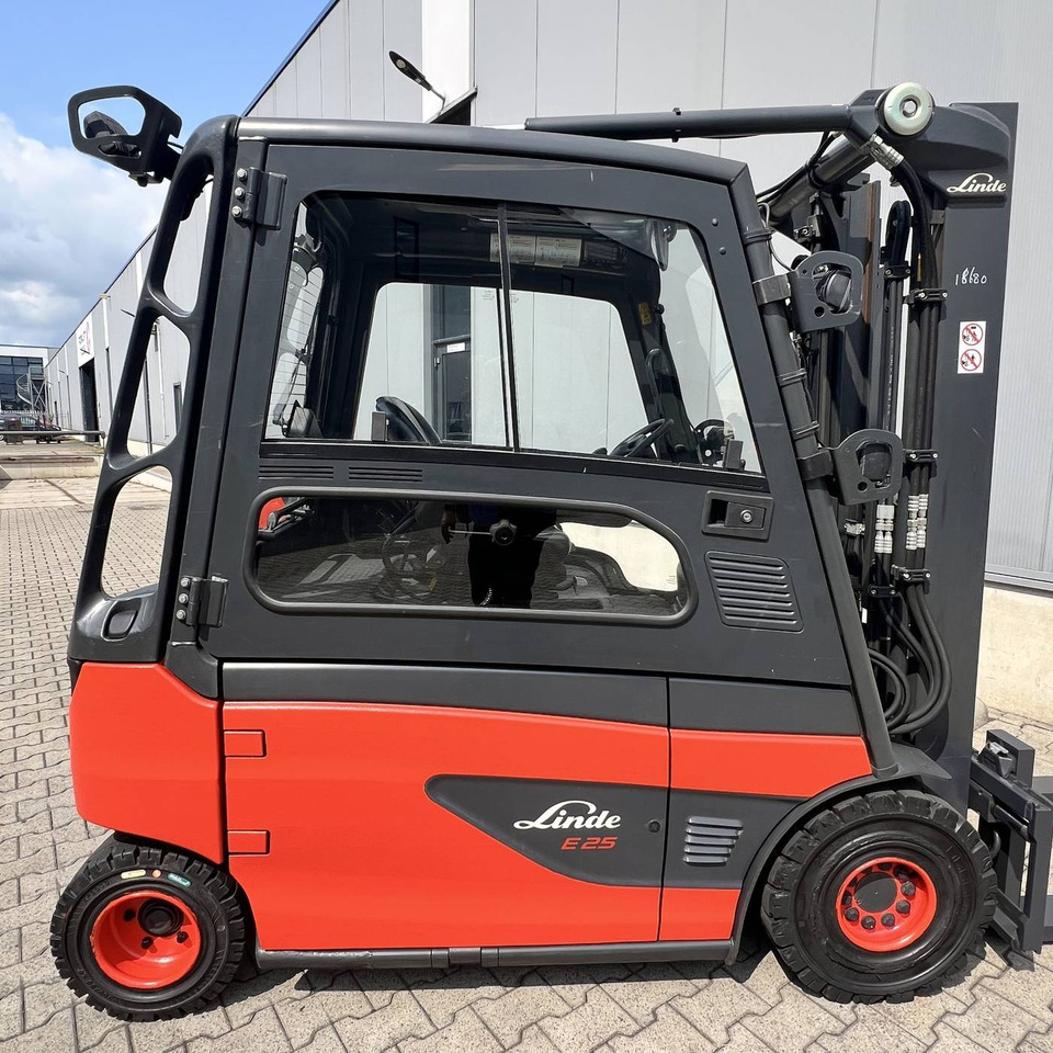 Linde E25L (387) - Pirun elektrik: foto 4 Linde E25L (387) - Pirun elektrik: foto 4