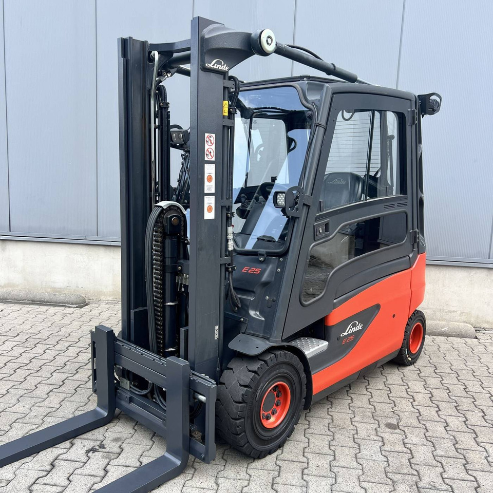 Linde E25L (387) - Pirun elektrik: foto 1 Linde E25L (387) - Pirun elektrik: foto 1