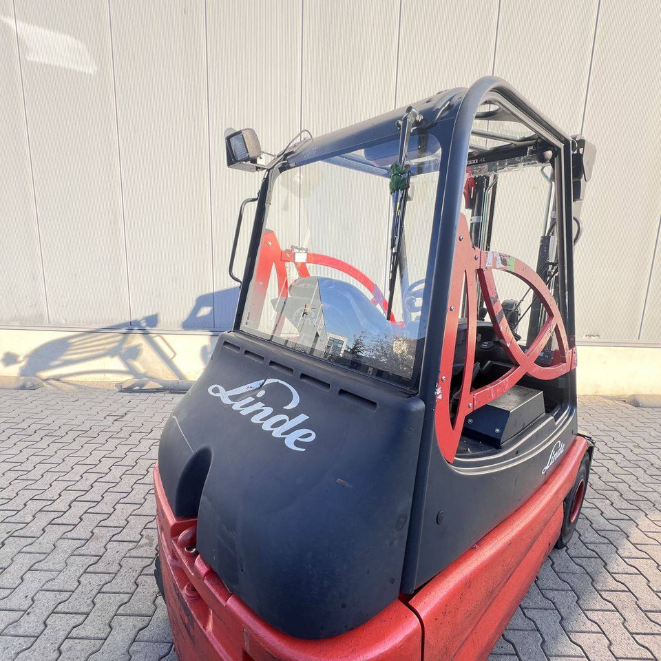 Linde E25S (336-03) - Pirun elektrik: foto 3 Linde E25S (336-03) - Pirun elektrik: foto 3