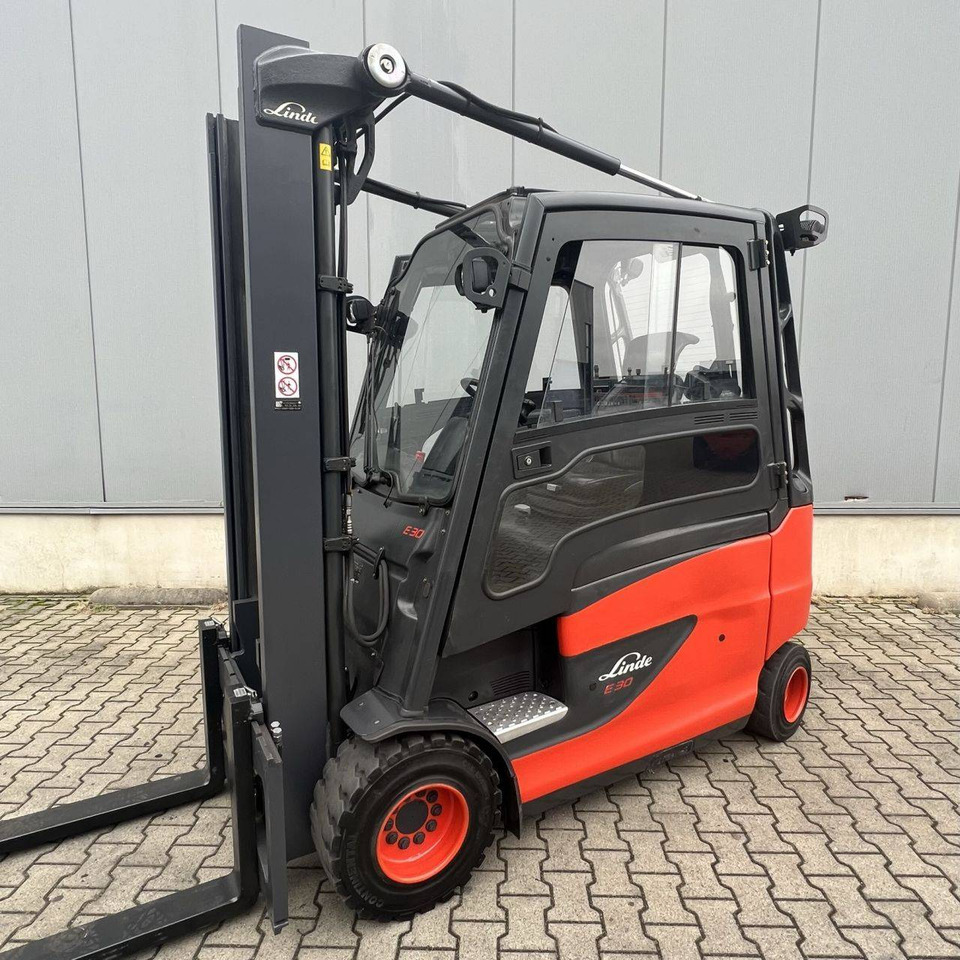 Linde E30/600 HL (387) - Pirun elektrik: foto 1 Linde E30/600 HL (387) - Pirun elektrik: foto 1