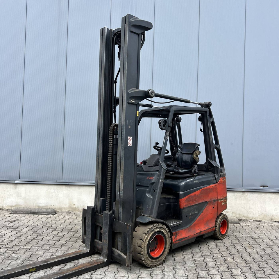 Linde E30/600H (387) - Pirun elektrik: foto 1 Linde E30/600H (387) - Pirun elektrik: foto 1