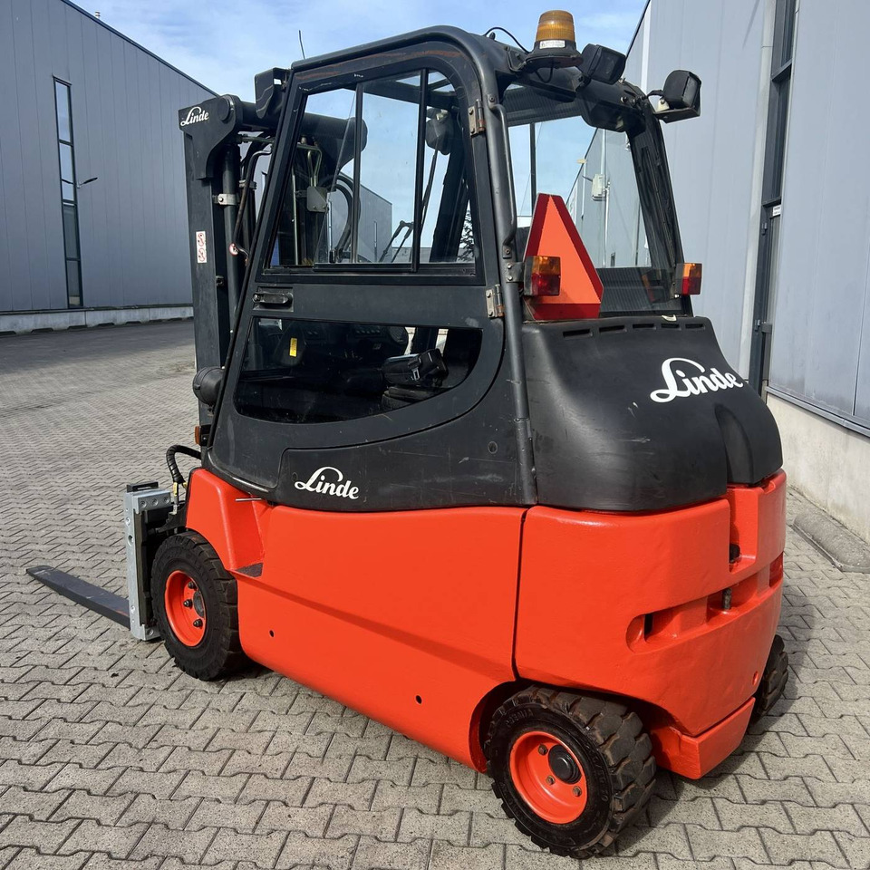 Linde E30-600S (336-03) - Pirun elektrik: foto 4 Linde E30-600S (336-03) - Pirun elektrik: foto 4
