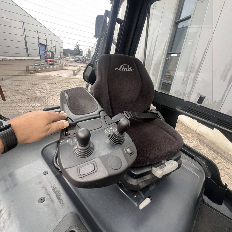 Linde E35/600H (388) - Pirun elektrik: foto 4 Linde E35/600H (388) - Pirun elektrik: foto 4