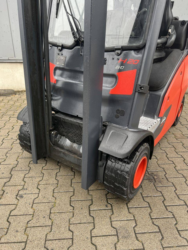 Lizingu i  Linde H20T (391) Linde H20T (391): foto 17