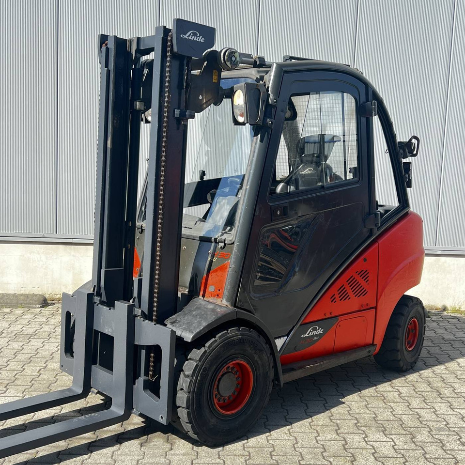 Linde H30D-02 (393) EVO - Pirun më naftë: foto 1 Linde H30D-02 (393) EVO - Pirun më naftë: foto 1