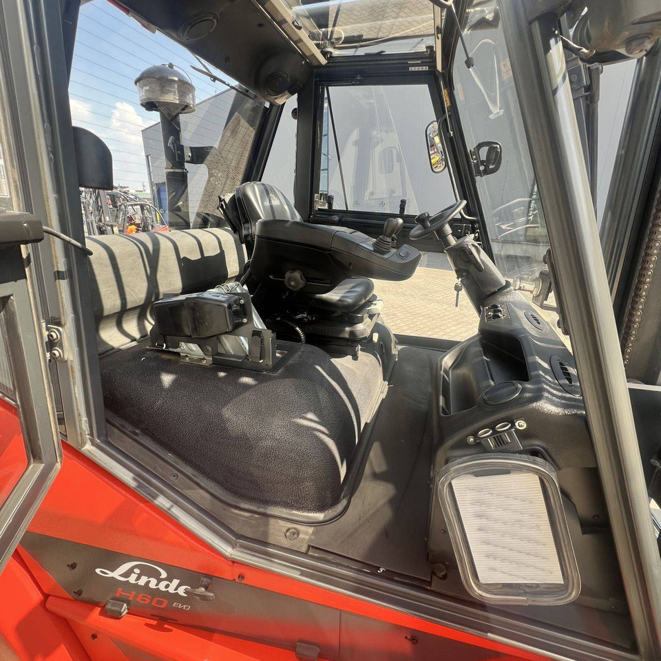 Linde H60D (396-03) EVO - Pirun më naftë: foto 4 Linde H60D (396-03) EVO - Pirun më naftë: foto 4