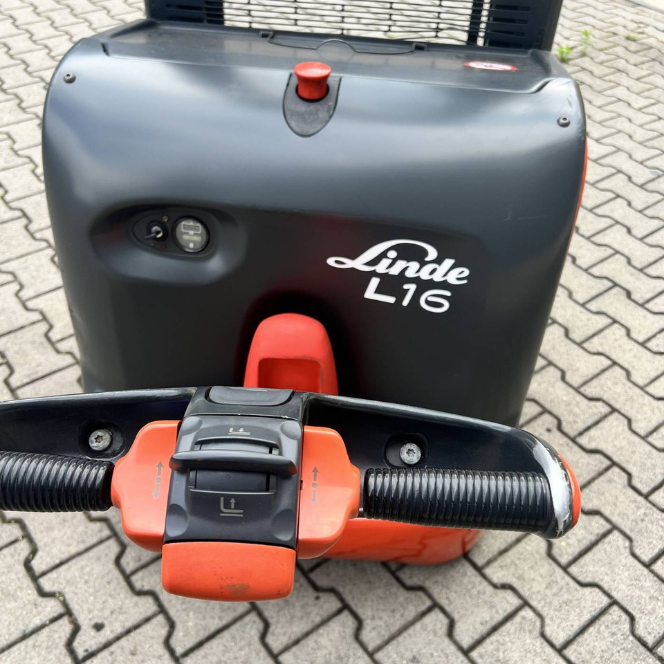 Linde L16 (372) - Stivosës: foto 5 Linde L16 (372) - Stivosës: foto 5