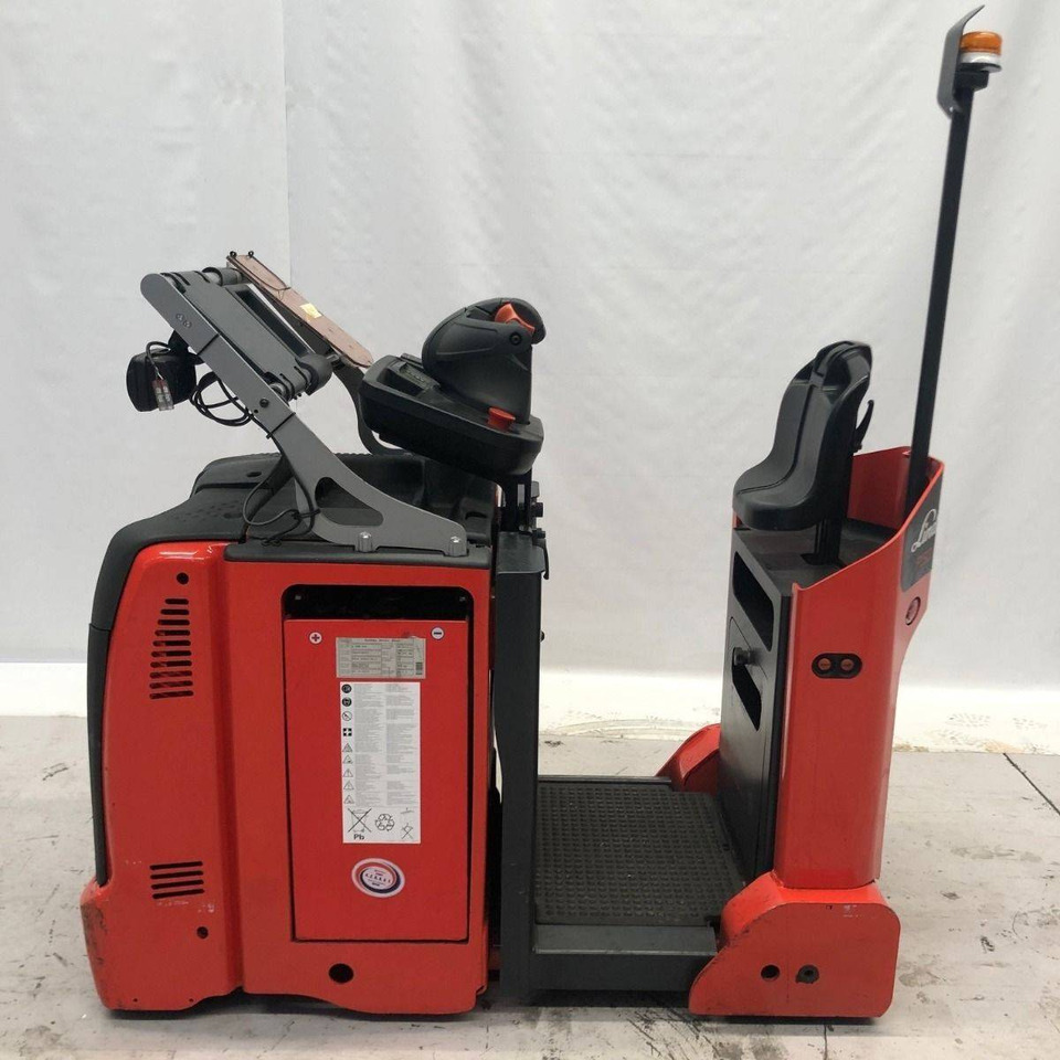 Linde P50C (1190) - Traktor rimorkimi: foto 2 Linde P50C (1190) - Traktor rimorkimi: foto 2