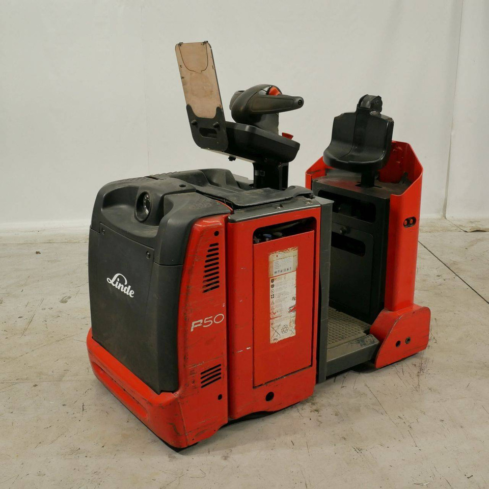 Linde P50C (1190) - Traktor rimorkimi: foto 1 Linde P50C (1190) - Traktor rimorkimi: foto 1