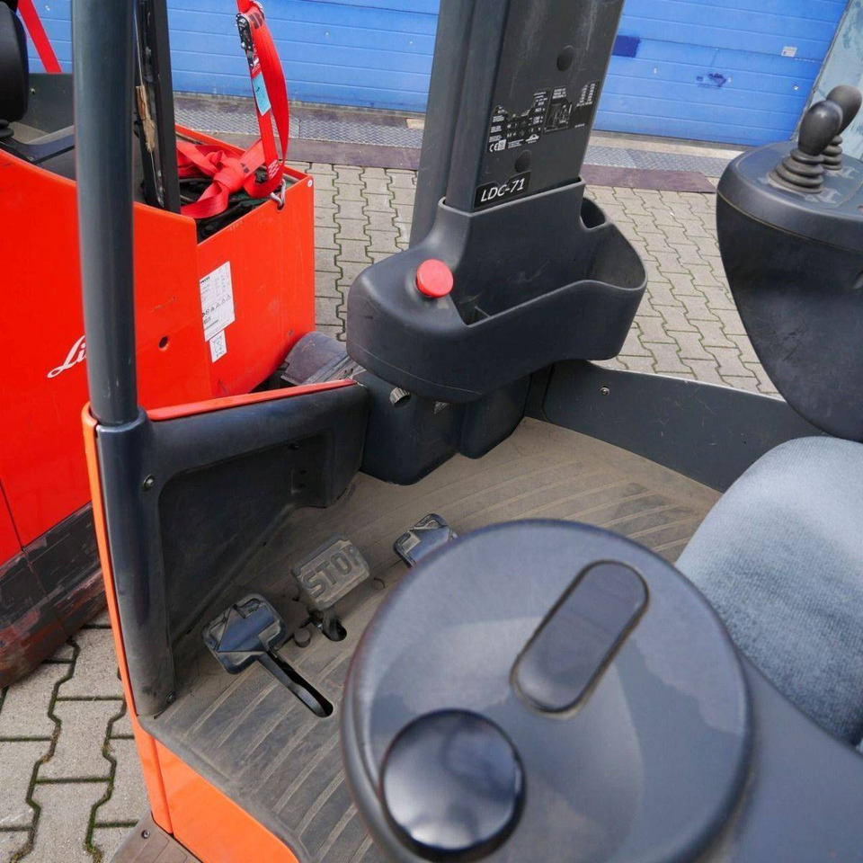 Linde R17XHD (116-03) - Pirun ritërheqës: foto 4 Linde R17XHD (116-03) - Pirun ritërheqës: foto 4