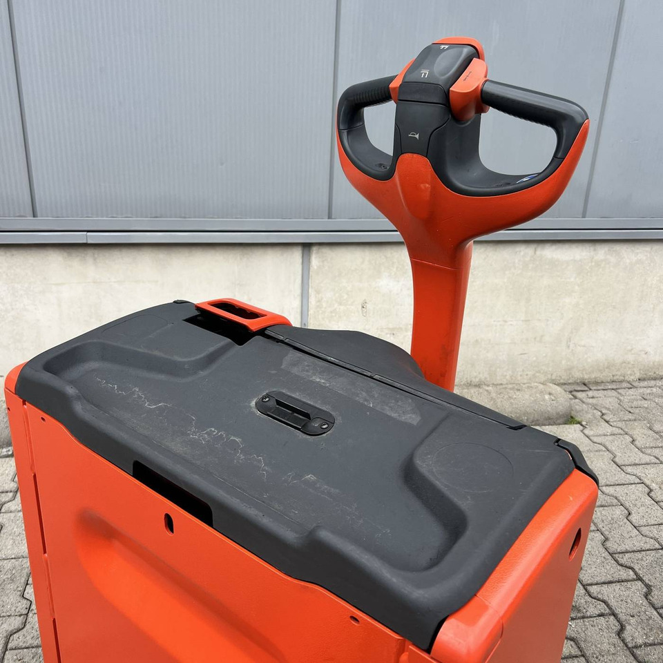 Linde T16 (1152) - Pirun paletash: foto 3 Linde T16 (1152) - Pirun paletash: foto 3