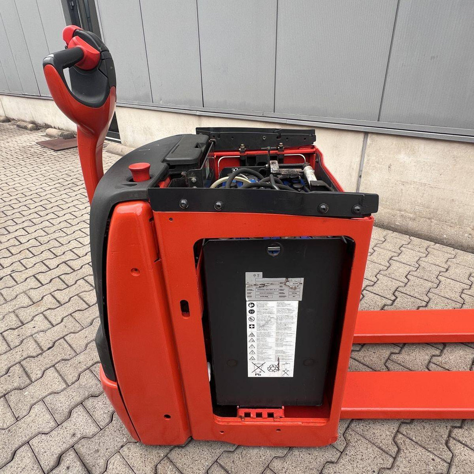 Linde T30 (1153) - Pirun paletash: foto 5 Linde T30 (1153) - Pirun paletash: foto 5