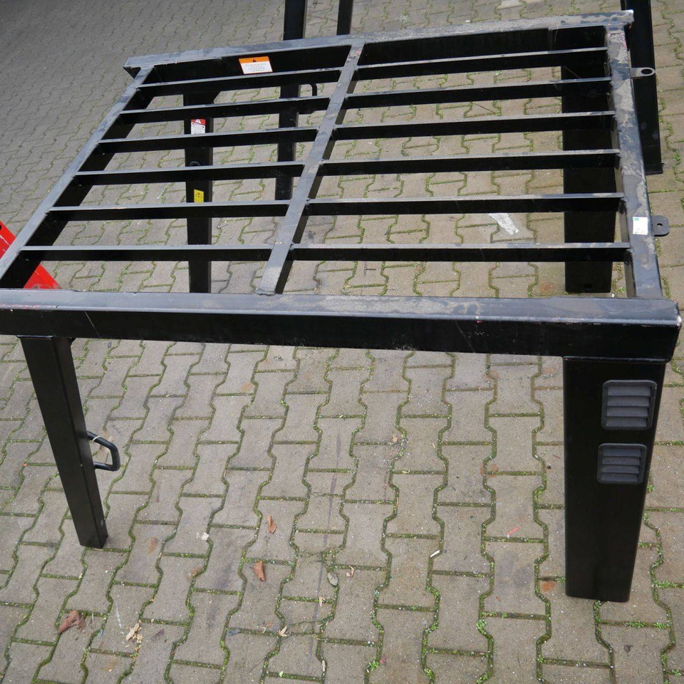 Overhead Guard for Nissan F04/CAT./ Mitsubishi P5000 - Trupi dhe të jashtme për Pajisje për trajtimin e materialeve: foto 2 Overhead Guard for Nissan F04/CAT./ Mitsubishi P5000 - Trupi dhe të jashtme për Pajisje për trajtimin e materialeve: foto 2