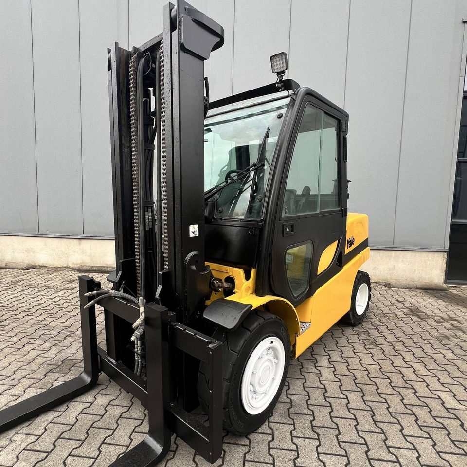 Yale GDP55VX - Pirun më naftë: foto 1 Yale GDP55VX - Pirun më naftë: foto 1