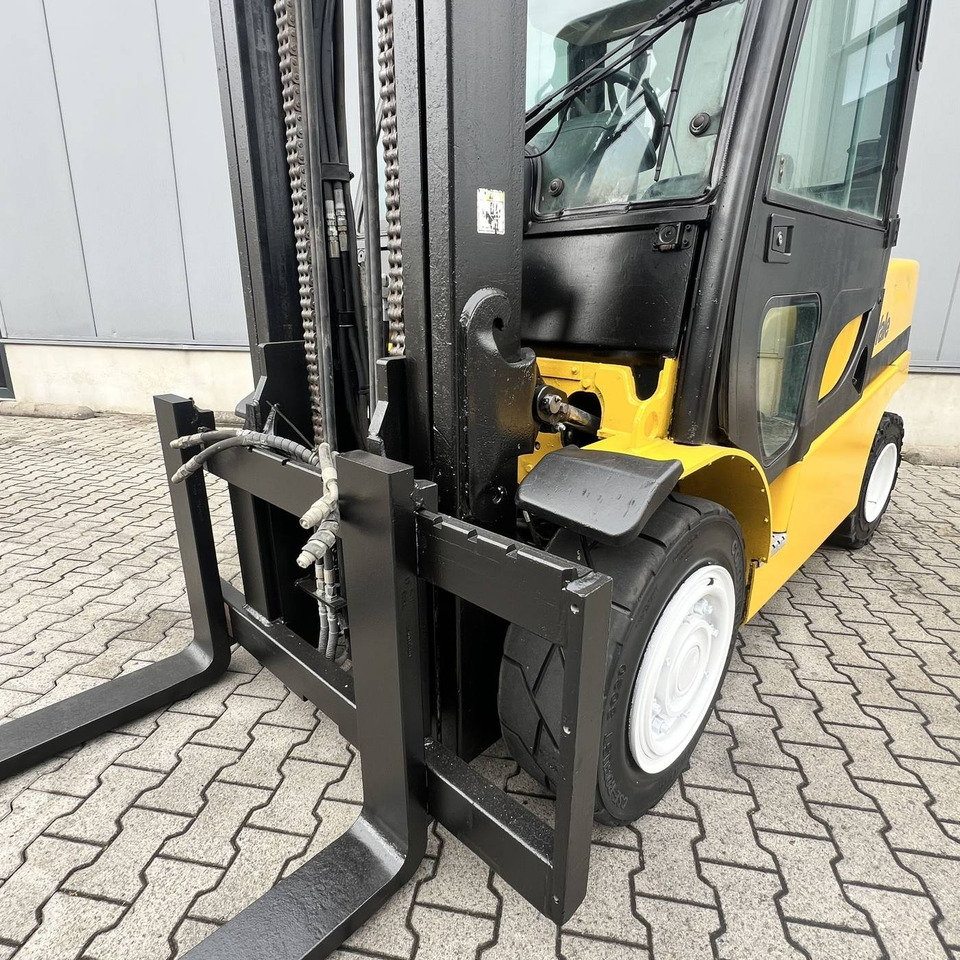 Yale GDP55VX - Pirun më naftë: foto 4 Yale GDP55VX - Pirun më naftë: foto 4