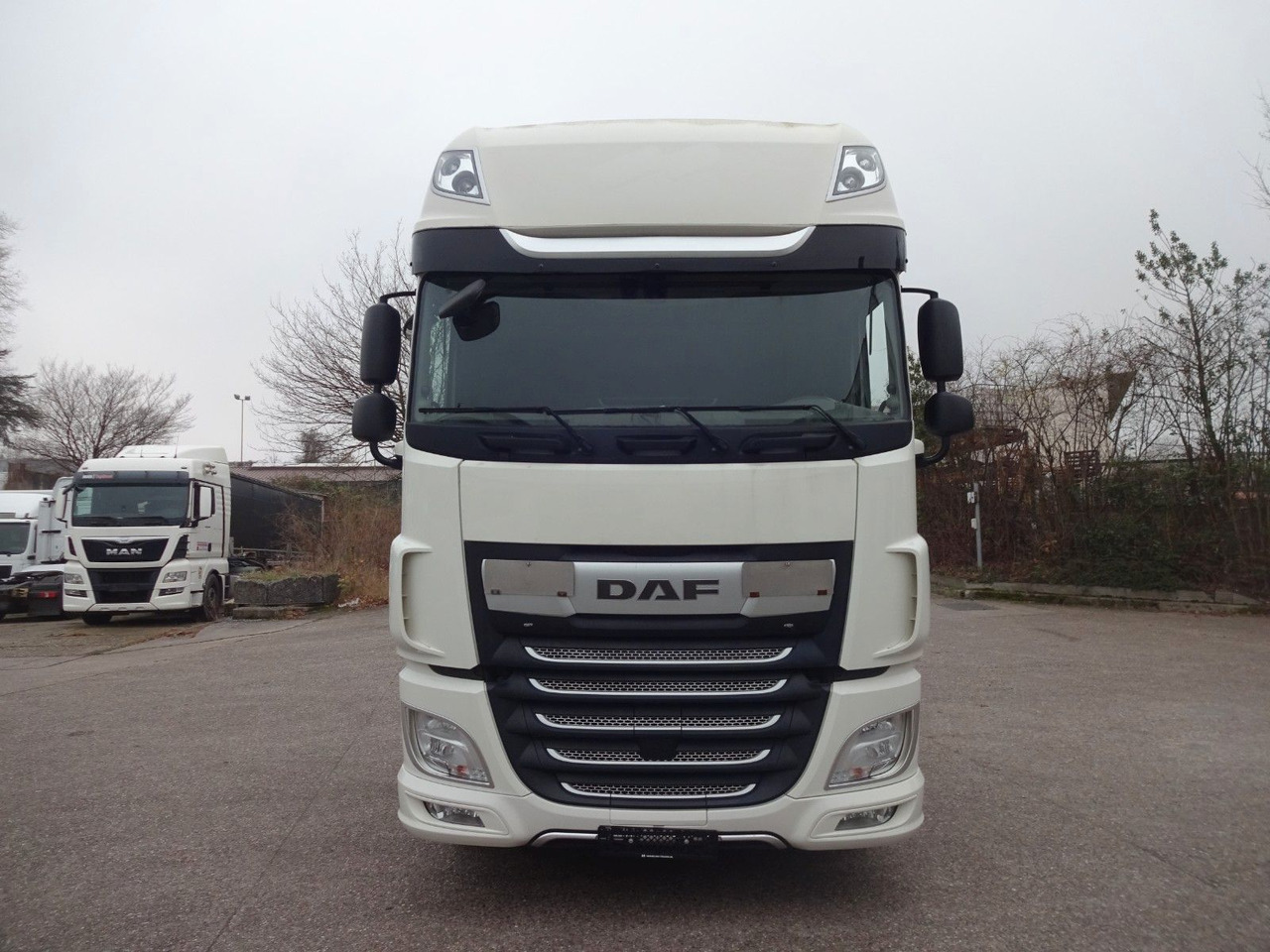 DAF XF 480, SSC, Klima, 2 x Tank - Gjysmë-kamion: foto 2 DAF XF 480, SSC, Klima, 2 x Tank - Gjysmë-kamion: foto 2