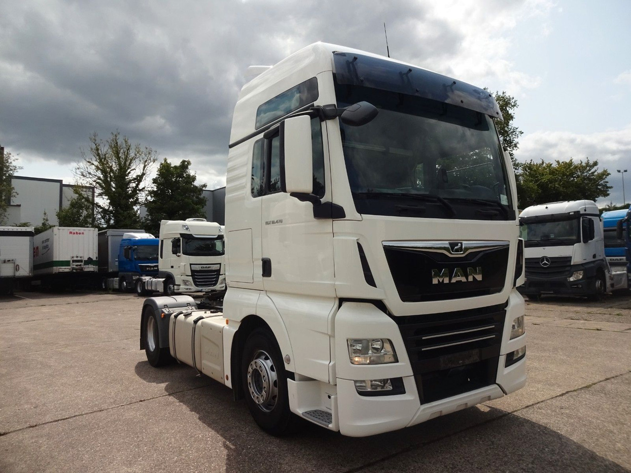 MAN TGX 18.470, XXL, ACC, 2 x Tank, Standklima - Gjysmë-kamion: foto 3 MAN TGX 18.470, XXL, ACC, 2 x Tank, Standklima - Gjysmë-kamion: foto 3