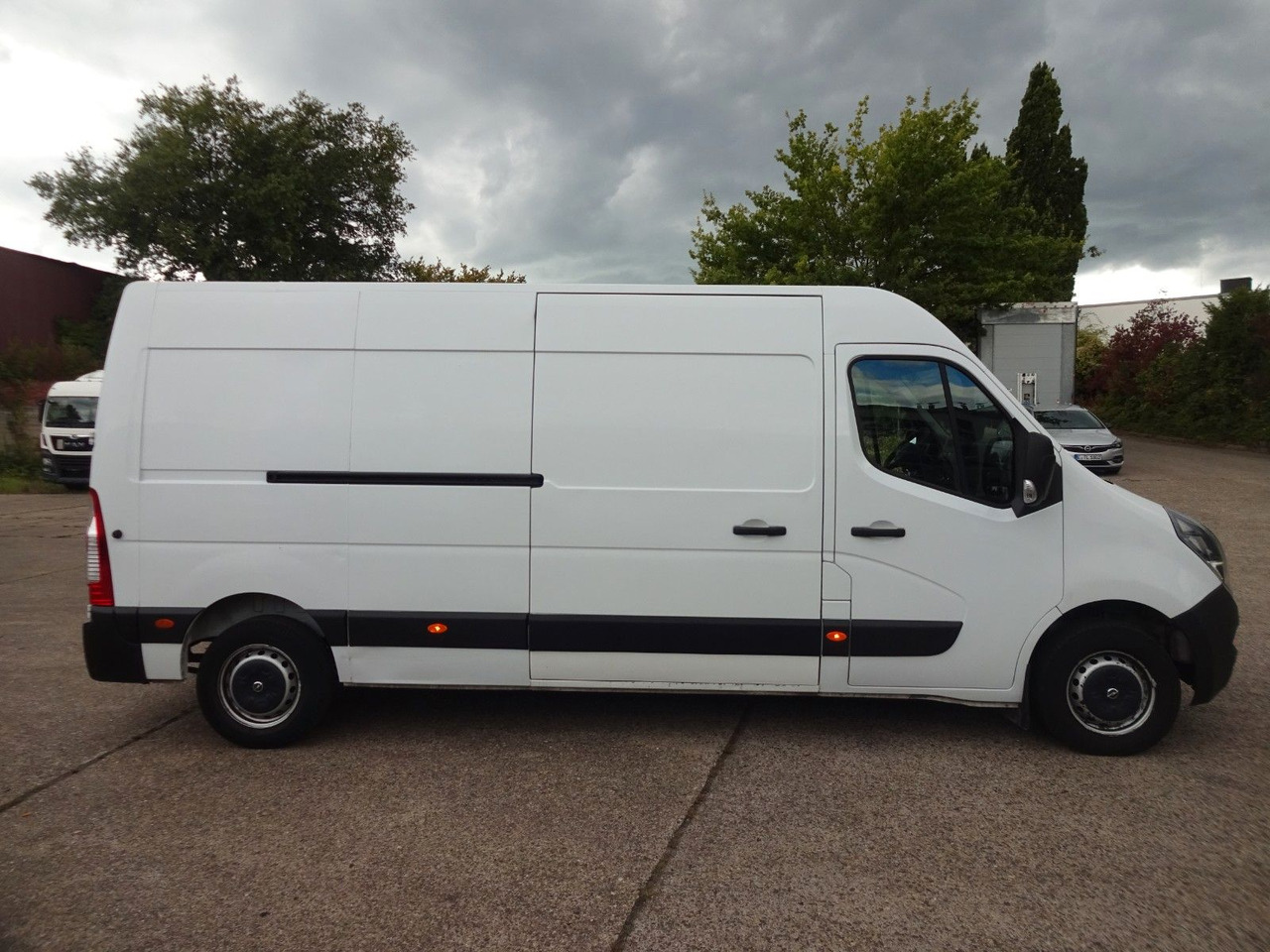 Opel Movano Kasten L3H2, AHK, Klima - Furgon: foto 4 Opel Movano Kasten L3H2, AHK, Klima - Furgon: foto 4