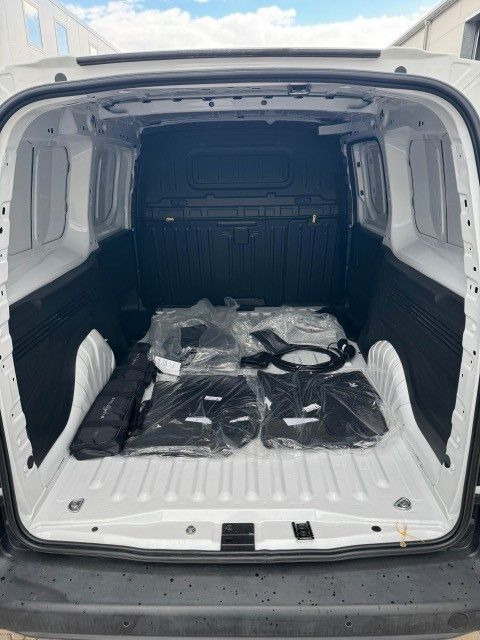 Peugeot 2 x Partner Premium Elektro L3H1, 100 kW, Neu - Furgon pasagjerësh, Furgon elektrik: foto 5 Peugeot 2 x Partner Premium Elektro L3H1, 100 kW, Neu - Furgon pasagjerësh, Furgon elektrik: foto 5