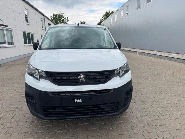 Peugeot Partner Premium Elektro, L3H1, 100 kW, Kamera - Furgon i vogël, Furgon elektrik: foto 2 Peugeot Partner Premium Elektro, L3H1, 100 kW, Kamera - Furgon i vogël, Furgon elektrik: foto 2