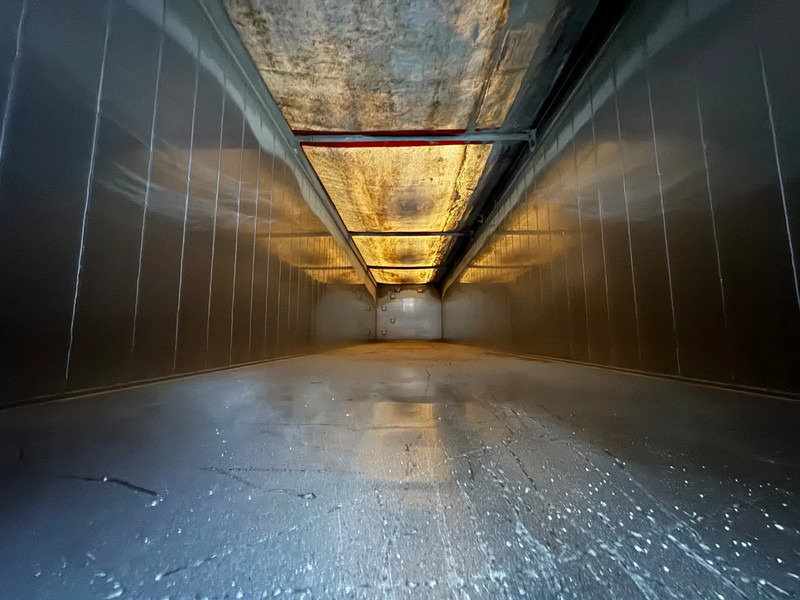 Carnehl 65m3 Vol alu kipper SAF Schijfremmen Liftas Top conditie - Gjysmë rimorkio vetëshkarkuese: foto 5 Carnehl 65m3 Vol alu kipper SAF Schijfremmen Liftas Top conditie - Gjysmë rimorkio vetëshkarkuese: foto 5