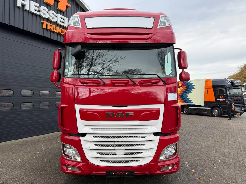 DAF XF 480 4X2 SSC Super Space 2X Tank Retarder Standairco 3X Available! - Gjysmë-kamion: foto 4 DAF XF 480 4X2 SSC Super Space 2X Tank Retarder Standairco 3X Available! - Gjysmë-kamion: foto 4