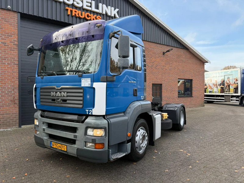 MAN TGA 18.320 Dagcabine 694.410KM NL Truck - Gjysmë-kamion: foto 1 MAN TGA 18.320 Dagcabine 694.410KM NL Truck - Gjysmë-kamion: foto 1