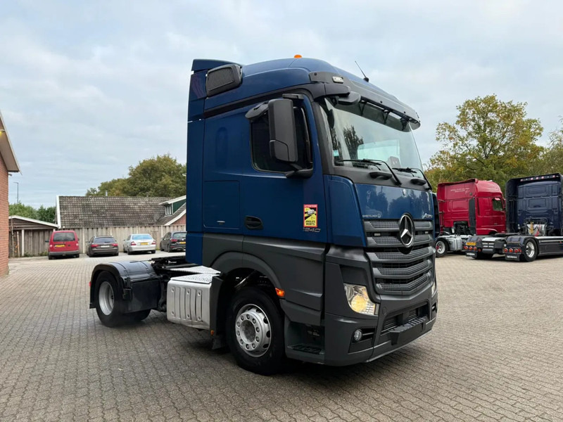 Mercedes-Benz Actros 1940 4x2 Streamspace Spoilers 663.325KM - Gjysmë-kamion: foto 2 Mercedes-Benz Actros 1940 4x2 Streamspace Spoilers 663.325KM - Gjysmë-kamion: foto 2