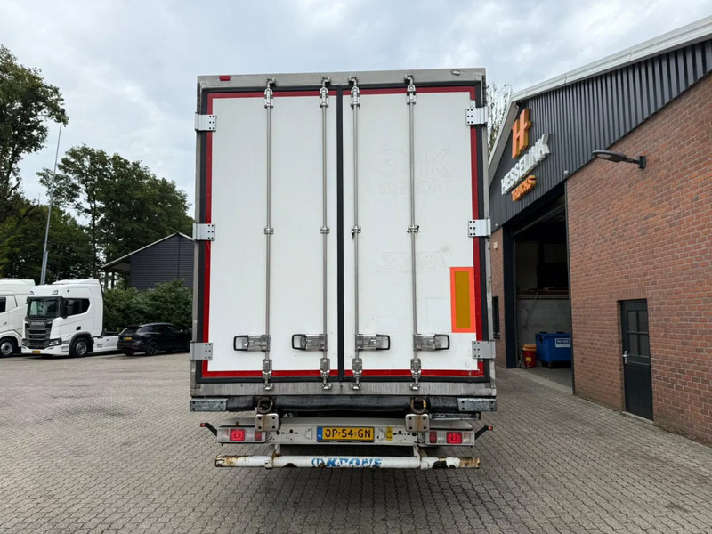 Krone Carrier Vector 1950 MT 5x Meatrails Rohrbahnen Fleisch Hooks - Gjysmë rimorkio izotermike: foto 5 Krone Carrier Vector 1950 MT 5x Meatrails Rohrbahnen Fleisch Hooks - Gjysmë rimorkio izotermike: foto 5
